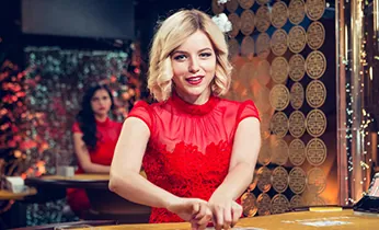 Minh họa bảo vệ dữ liệu và quyền riêng tư, nhấn mạnh sự an toàn khi sử dụng nền tảng đá gà trực tiếp bình luận viên.